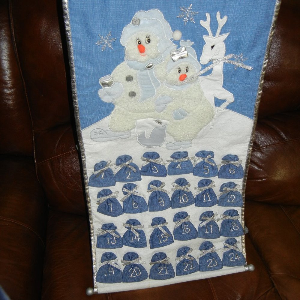 Christmas Advent Calendar  Snow Buddies The Petting Zoo 1994